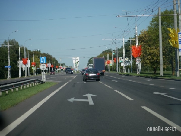 Лукашенко: в ближайшее время разберемся с подготовкой водителей и соблюдением дисциплины на дорогах