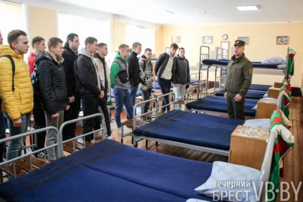 «Сформировано более сорока команд». 26 апреля начинается отправка призывников в войска «Сформировано более сорока команд». 26 апреля начинается отправка призывников в войска