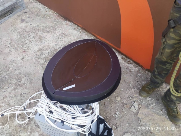 У огромного зубра на трассе М1 теперь светятся глаза. Опубликовано видео У огромного зубра на трассе М1 теперь светятся глаза. Опубликовано видео