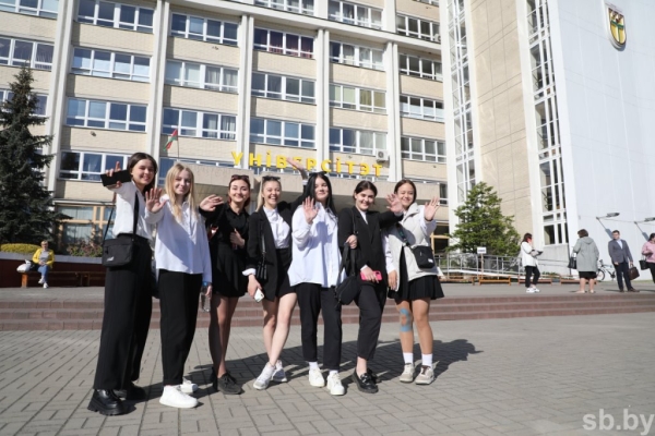 Централизованный экзамен в Бресте. Смотрите фоторепортаж