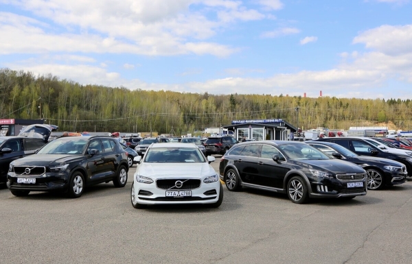 Размер зарплаты — имеет значение? Сколько нужно зарабатывать, чтобы растаможить по льготе Tesla за 50 тысяч евро Размер зарплаты — имеет значение? Сколько нужно зарабатывать, чтобы растаможить по льготе Tesla за 50 тысяч евро