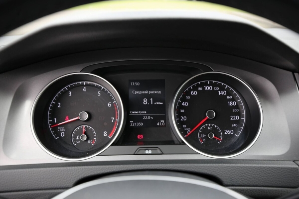 Белорус купил «непроходной» VW Golf, но выставил его на продажу. Чем не понравился 1,2-литровый хетчбэк?