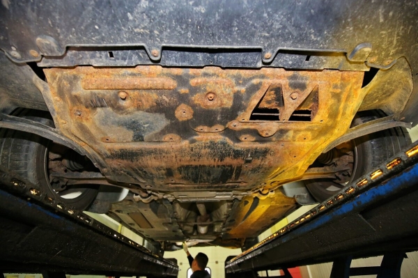 «Брал новым у дилера в 2009 году». Белорус показал VW Jetta 1.9 TDI, который до сих пор обслуживает у «официалов» «Брал новым у дилера в 2009 году». Белорус показал VW Jetta 1.9 TDI, который до сих пор обслуживает у «официалов»