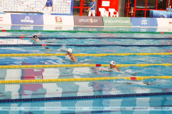 Более 300 пловцов из Беларуси и России соревнуются в Бресте Более 300 пловцов из Беларуси и России соревнуются в Бресте
