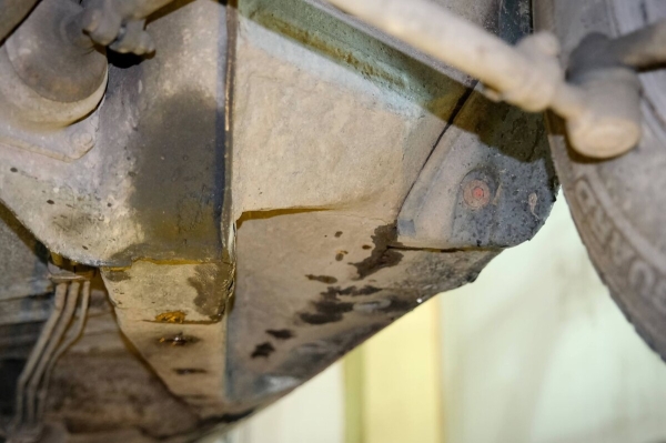 Mercedes-Benz W123 в руках студента: не хватает пятой передачи, зато есть рабочая гидроподвеска