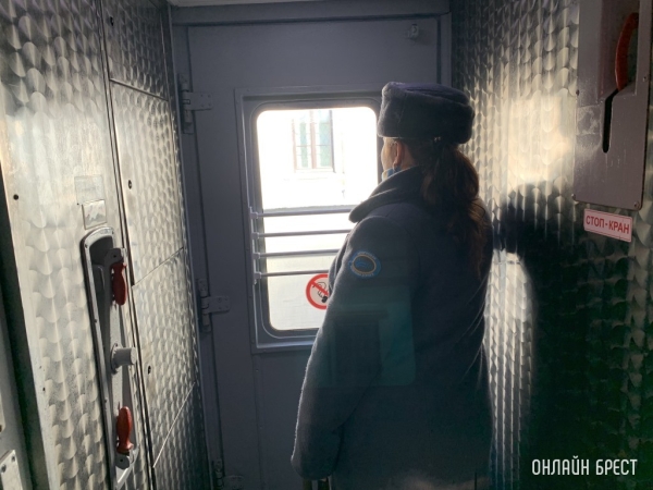 Из Беларуси запускают поезд, который идет 35 часов