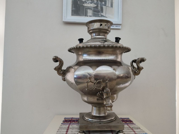 В Бресте открылась выставка «У самовара» В Бресте открылась выставка «У самовара»