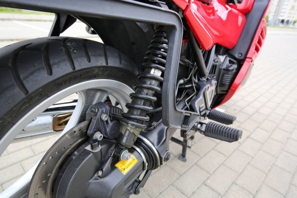 Белорус купил в США 27-летний мотоцикл BMW K1100 RS Белорус купил в США 27-летний мотоцикл BMW K1100 RS