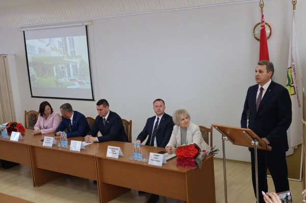 Министр образования представил коллективу Брестского госуниверситета имени А.С. Пушкина нового ректора Министр образования представил коллективу Брестского госуниверситета имени А.С. Пушкина нового ректора