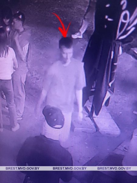 Милиция ищет мужчину, который находился в кафе на ул.Комсомольской в Бресте