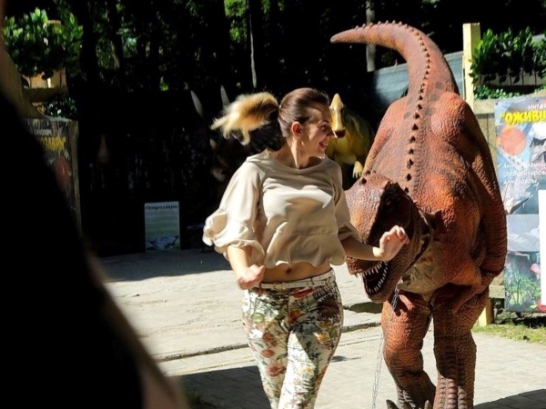 С 3 по 30 июля динозавры оживают! В Брест приехал интерактивный «Дино-Нано-Парк»