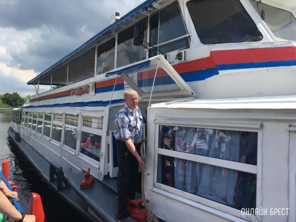 Не только речной круиз: какие водные прогулки предлагают в Беларуси