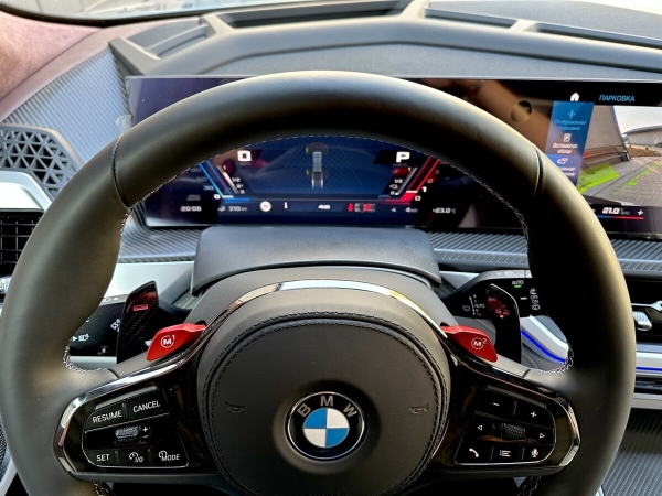 Самый дорогой и престижный кросс BMW: вот сколько за него просят в Беларуси Самый дорогой и престижный кросс BMW: вот сколько за него просят в Беларуси