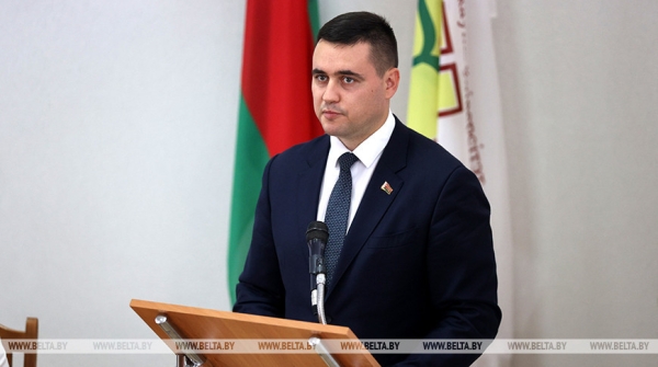 Министр образования представил коллективу Брестского госуниверситета имени А.С. Пушкина нового ректора Министр образования представил коллективу Брестского госуниверситета имени А.С. Пушкина нового ректора