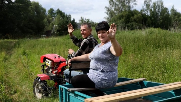 Были и школа, и конюшня, и магазин. Куда уходит жизнь из деревень Были и школа, и конюшня, и магазин. Куда уходит жизнь из деревень