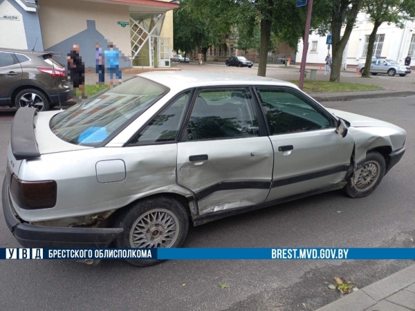 Подробности ДТП в Бресте на перекрестке улиц Мицкевича-Карла Маркса Подробности ДТП в Бресте на перекрестке улиц Мицкевича-Карла Маркса