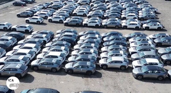 В Китае находят поля с заброшенными электромобилями. Что происходит?