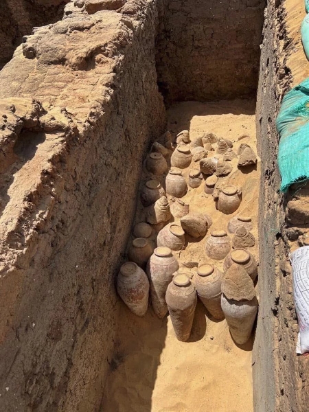 В Египте обнаружили кувшины с вином 5000-летней выдержки