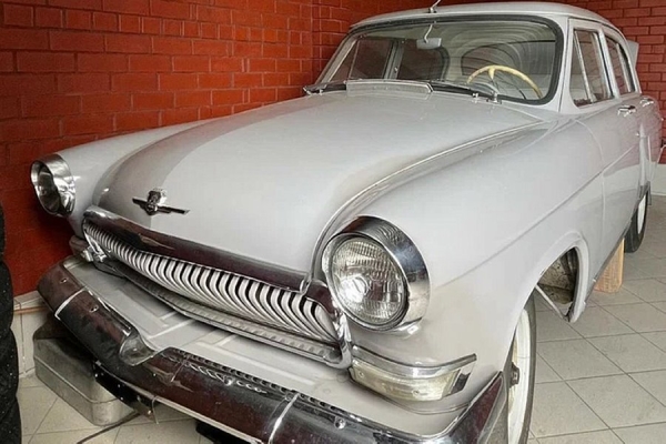 В России продают древнюю «Волгу» по цене «однушки» в Минске В России продают древнюю «Волгу» по цене «однушки» в Минске