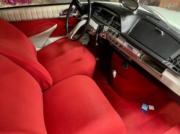 В России продают древнюю «Волгу» по цене «однушки» в Минске В России продают древнюю «Волгу» по цене «однушки» в Минске