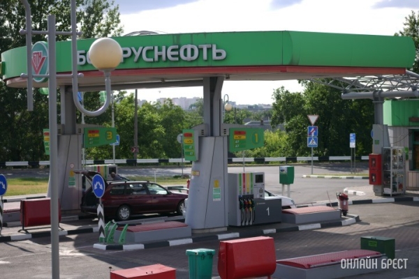В Беларуси подорожает автомобильное топливо В Беларуси подорожает автомобильное топливо